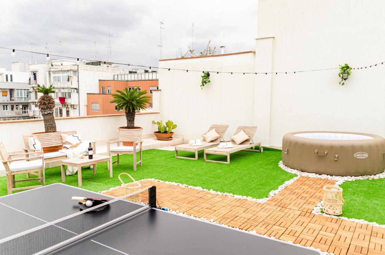 Апартаменты Apulialux Private 100Mq Rooftop Oasis W Jacuzzi Бари Экстерьер фото