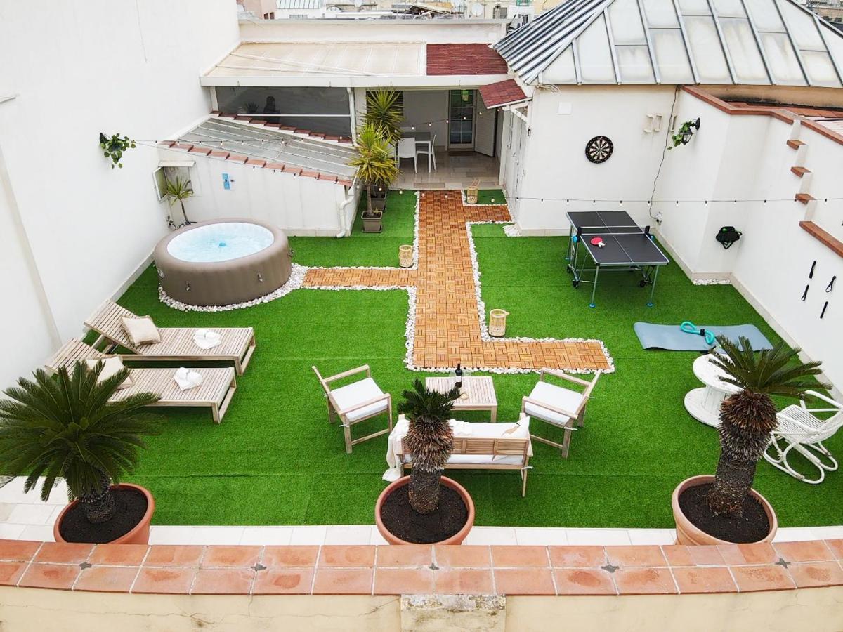 Апартаменты Apulialux Private 100Mq Rooftop Oasis W Jacuzzi Бари Экстерьер фото