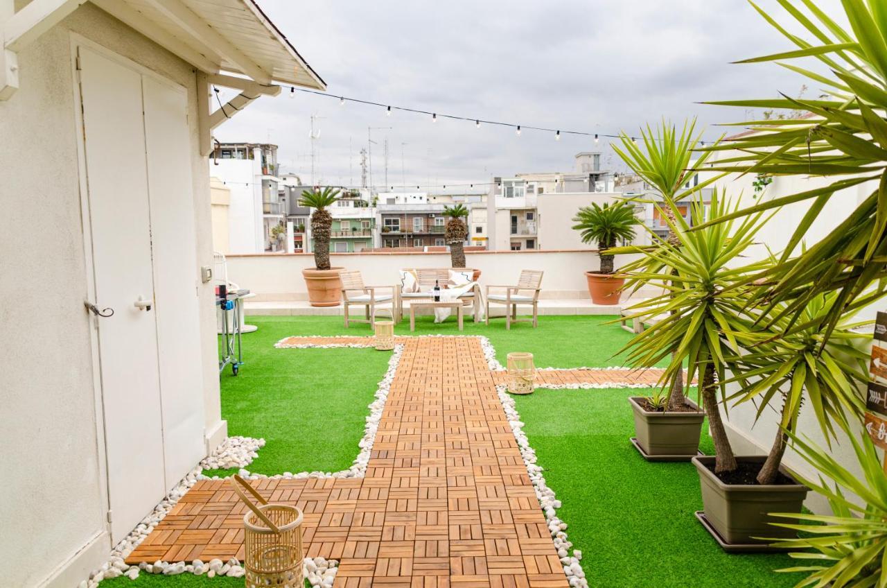 Апартаменты Apulialux Private 100Mq Rooftop Oasis W Jacuzzi Бари Экстерьер фото